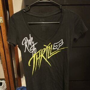 Juniors short sleeve shirt